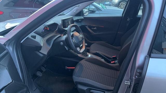 Peugeot 2008 1.2 PureTech Active CARPLAY / NAVI / AIRCO / PDC / BLUETOOTH / CRUISE / DAB+ / NL-AUTO