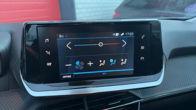 Peugeot 2008 1.2 PureTech Active CARPLAY / NAVI / AIRCO / PDC / BLUETOOTH / CRUISE / DAB+ / NL-AUTO