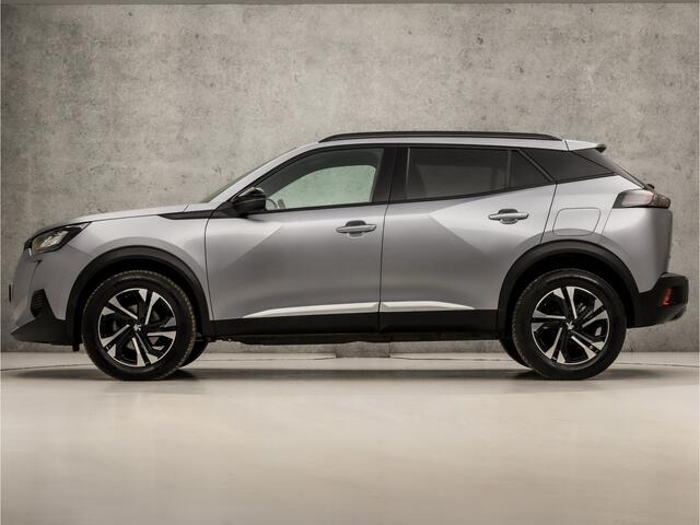 Peugeot 2008 1.2 PureTech Allure Sport Automaat (APPLE CARPLAY, NAVIGATIE, CLIMATE, 360 CAMERA, LEDER, SPORTSTOELEN, GETINT GLAS, ZWART HEMEL, CRUISE, NIEUWSTAAT)