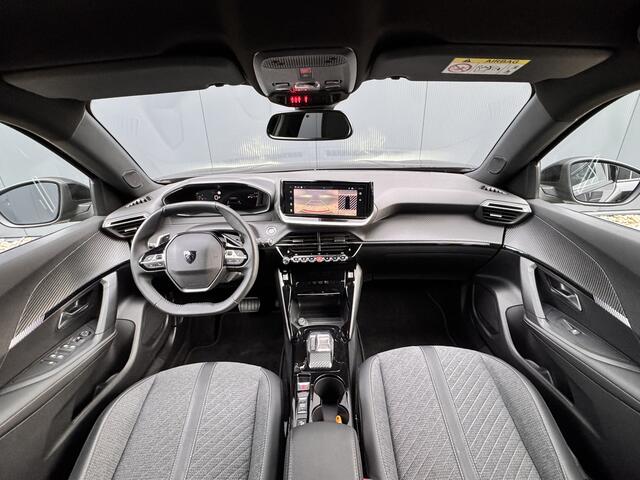 Peugeot 2008 1.2 PureTech 130 Allure | Automaat | Apple Carplay/Android auto | Navigatie pack | Camera voor + achter