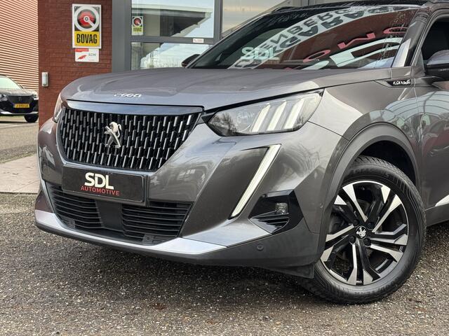 Peugeot 2008 1.2 PureTech GT-Line // NAVI // CAMERA // CLIMA // CRUISE // LED KOPLAMPEN //