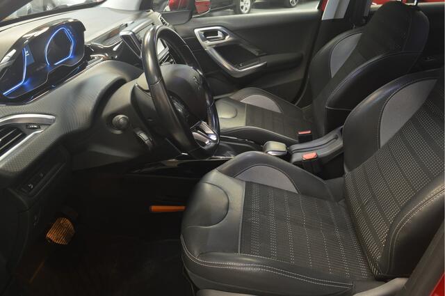 Peugeot 2008 1.2 PureTech Allure / AUTOMAAT // 105.000 km // CLIMA // CRUISE // TREKHAAK // DEALER ONDERHOUDEN // ** ZATERDAG 27-12 BELLEN VOOR BEZICHTIGEN **