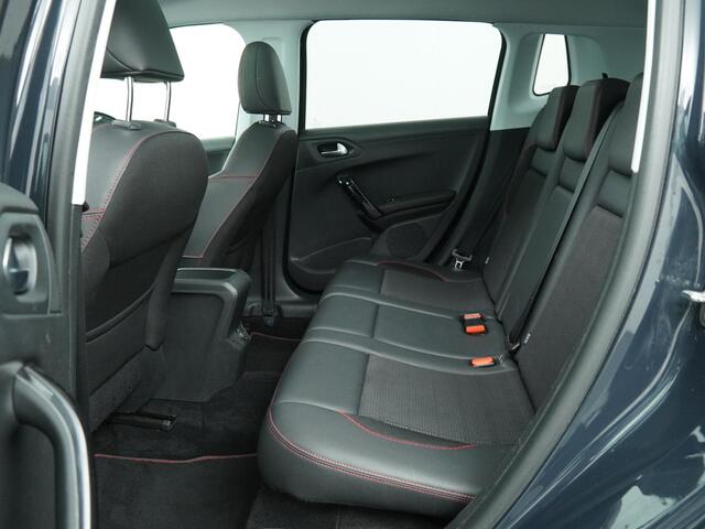 Peugeot 2008 1.2 PureTech GT-line - Panoramadak - Navigatie - Climate Control - Apple Carplay/Android Auto