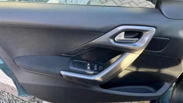 Peugeot 2008 1.2 PureTech Active