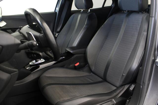 Peugeot 2008 1.2 PureTech Allure Pack |Camera|Navi|