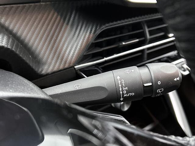 Peugeot 2008 110 pk Active | Rijklaar | Navigatie |