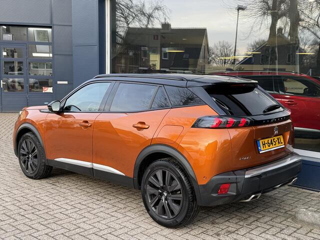 Peugeot 2008 1.2 Turbo 130 PK GT-Line | Panorama Schuif-Kanteldak | Navigatie via Telefoon | Stoelverwarming | Cruise Control | Full LED Verlichting | Keyless Start | 18" Lichtmetalen Velgen EVISSA | Climate Control | Camera | Parkeersensoren |