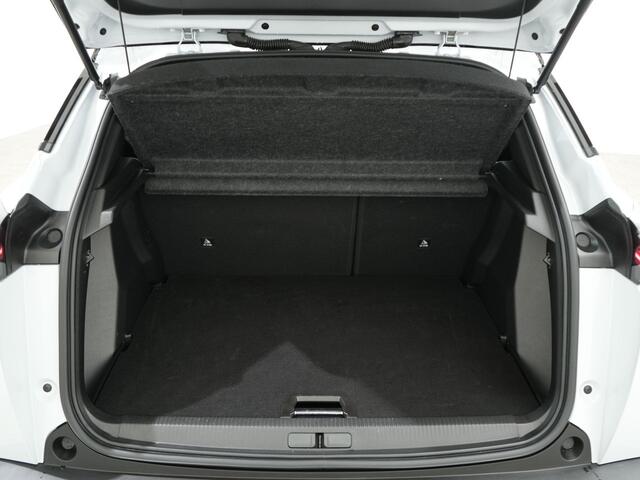 Peugeot 2008 1.2 HYBRID 136PK GT E-DCS6 | Carplay | Cruise Adaptief | 360 camera