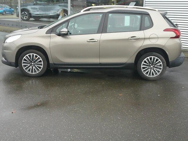 Peugeot 2008 1.2 PureTech Blue Lion Staat in Hoogeveen