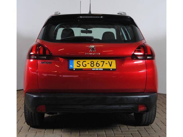 Peugeot 2008 1.2 PureT. Blue Lion | NAV | Apple Carplay | Cruise | Automaat