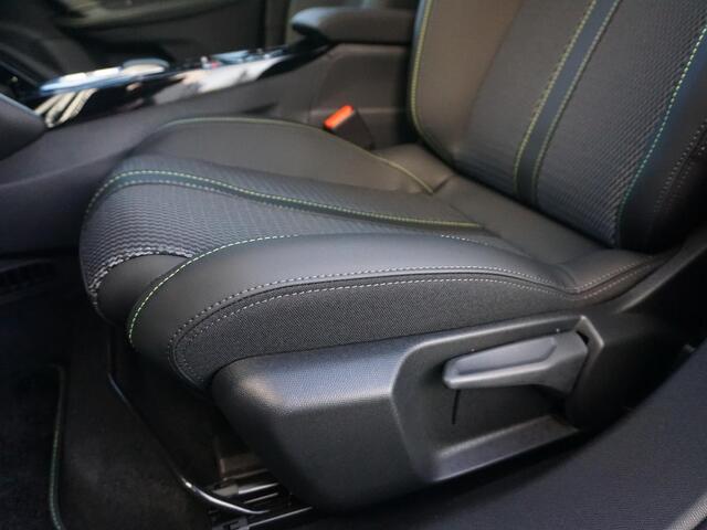 Peugeot 2008 1.2 Hybrid 145 GT