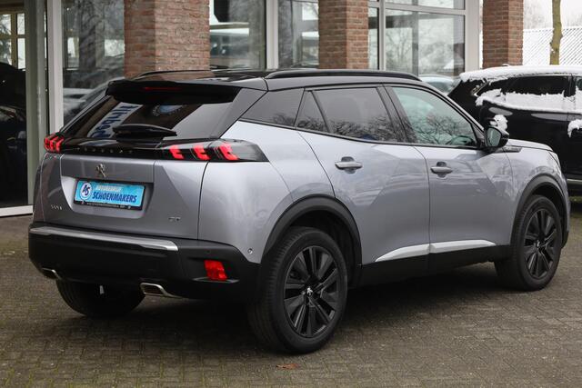 Peugeot 2008 1.2 PureTech GT Pack 131PK!! ALCANTARA/LEER CAMERA STOELVERWARMING CARPLAY DUO-TONE DAB 2xKEYLESS 2xPDC CRUISE 18"LMV
