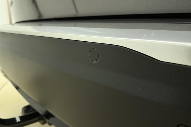 Peugeot 2008 1.2 PureTech GT-Line | Apple carplay/Android auto | Achteruitrijcamera | Cruise control | Navigatie | Led koplampen | Lichtmetalen velgen 17'' |