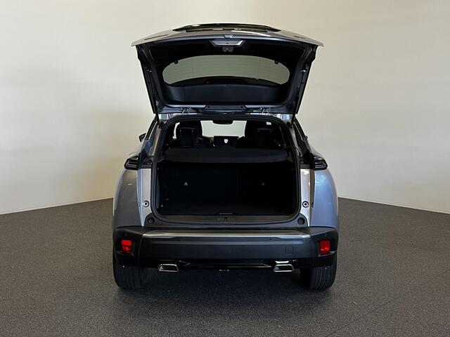 Peugeot 2008 1.2 PureTech 130pk Automaat GT-Line | Navigatie | Apple Carplay/Android Auto | Camera | Parkeersensoren | Ledverlichting | Cruise Control | Virtual Cockpit | Climate Control | Lichtmetalen velgen