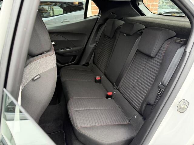 Peugeot 2008 1.2 PT B.L. Active TREKHAAK / FULL.LED / LMV / CARPLAY / ANDROID