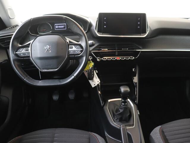 Peugeot 2008 1.2 PureTech Active | Navigatie | Carplay | Parkeerhulp | Dealeronderhouden |