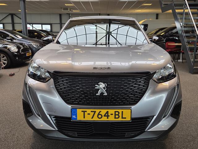 Peugeot 2008 1.2 PureTech Active Pack / Carplay / DAB+ / Cruise Contr.