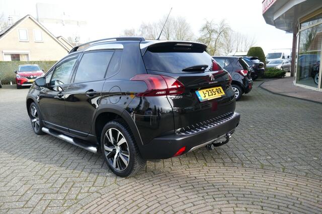 Peugeot 2008 1.2 PURETECH GT-LINE AUTOMAAT NAVI/TREKHAAK/CLIMA/CAMERA