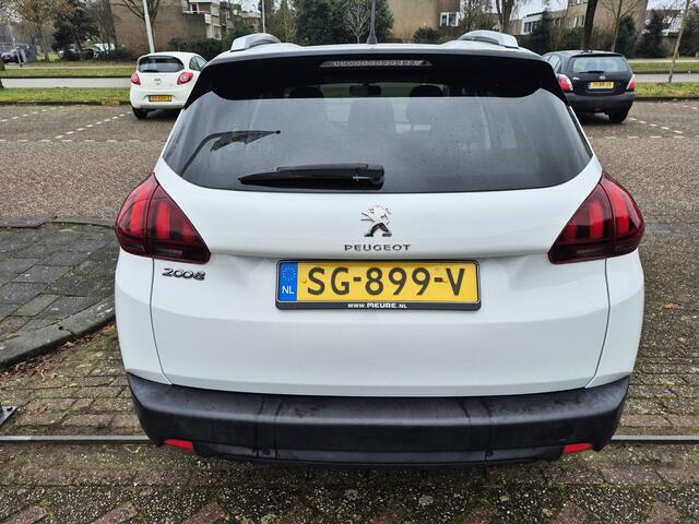 Peugeot 2008 1.2 PureTech Blue Lion