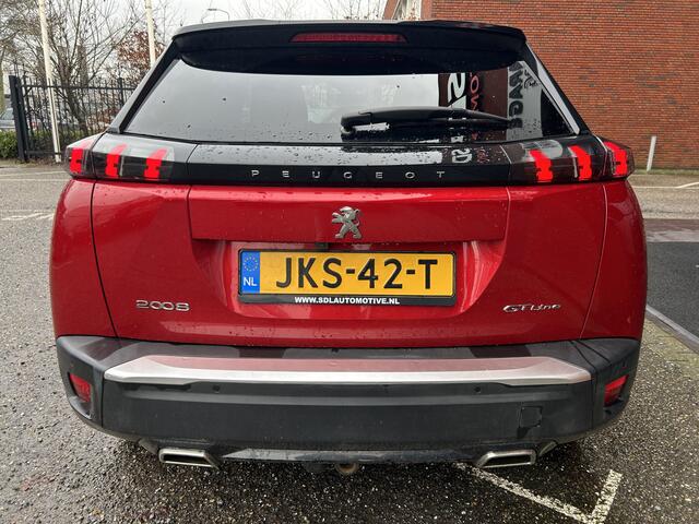 Peugeot 2008 1.2 PureTech GT-Line // NAVI // TREKHAAK// ADAPTIVE CRUISE // CAMERA // SCHUIF-KANTEL DAK