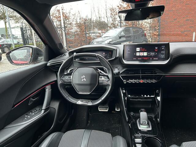Peugeot 2008 1.2 PureTech GT-Line // NAVI // TREKHAAK// ADAPTIVE CRUISE // CAMERA // SCHUIF-KANTEL DAK
