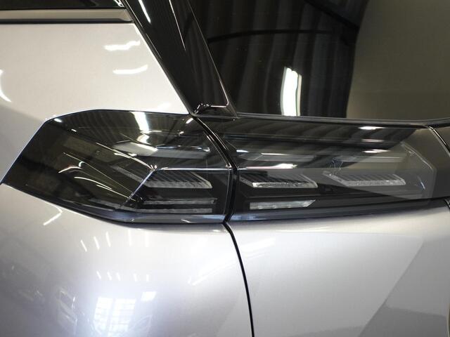 Peugeot 2008 1.2 PureTech 130pk Automaat Allure | Navigatie | Apple Carplay/Android Auto | 360 camera | Parkeersensoren | Blind Spot Assist | Adaptive Cruise Control | Stoelverwarming | Getinte ramen | Climate Control