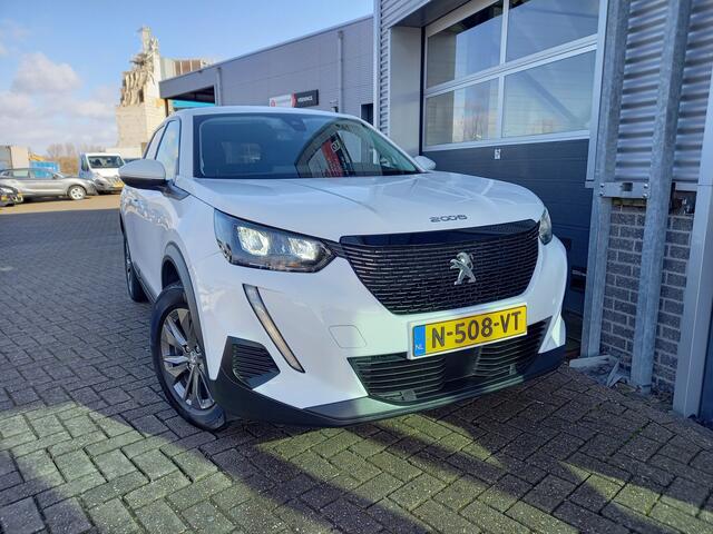 Peugeot 2008 1.2 130PK PureTech Active Pack - 1 EIGENAAR - NL AUTO - TREKHAAK - LED - CARPLAY / ANDROID - CLIMA - CRUIS -