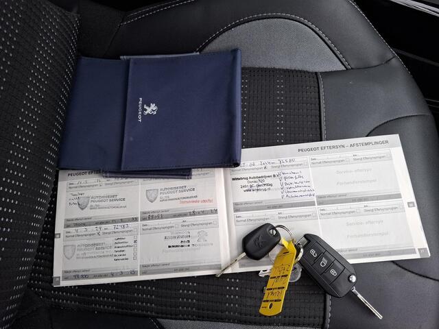 Peugeot 2008 SUV 130 Allure Pano/Cam/LMV/Trekhaak