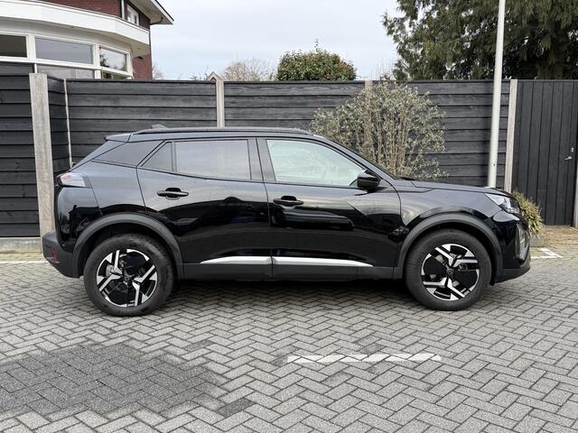 Peugeot 2008 Allure 1.2 Hybrid 145PK e-DCS6 Automaat Navigatie, Camera Voor & Achter, Keyless, Parkeersensoren, Apple Carplay, Android Auto