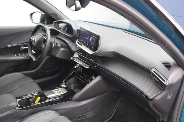 Peugeot 2008 1.2 Hybrid 136 GT Automaat Airco Camera Carplay Zeer mooi