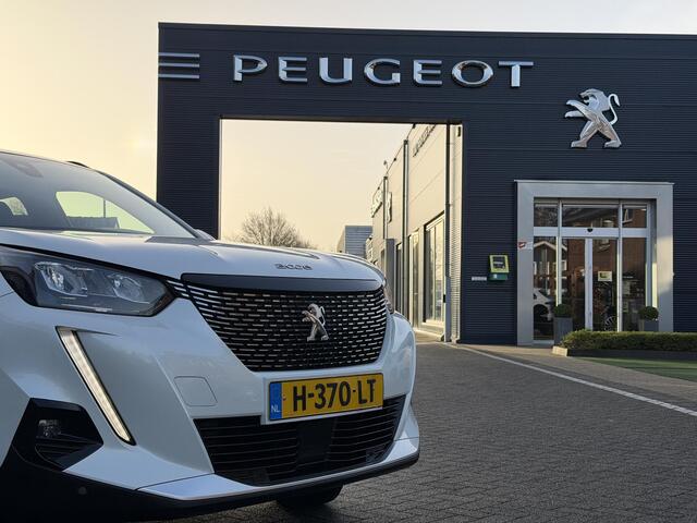 Peugeot 2008 Allure 1.2 PureTech 130PK Navigatie, Achteruitrijcamera, Panoramadak, Keyless Start, Trekhaak, Parkeersensoren, Apple Carplay, Android Auto