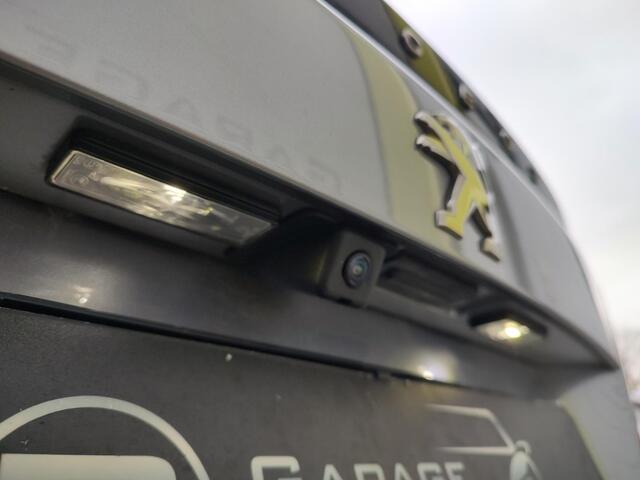 Peugeot 2008 1.2 PureTech Allure Led 360-Camera Adaptiv-Cruise Carplay-Navi Stoelverwarming 3D-Cockpit