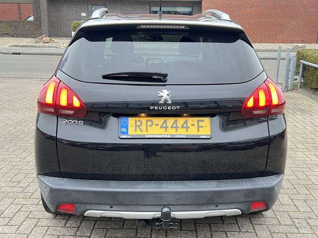 Peugeot 2008 1.2 Turbo 110 pk Allure Navigatie Trekhaak Carplay Clima + Cruise Controle Parkeersensoren Lichtmetalen Velgen Getint Glas NL Auto