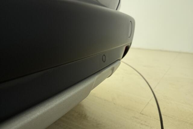 Peugeot 2008 1.2 PureTech Allure | Cruise control | Climate control | Automaat | Parkeersensoren V+A | Lichtmetalen velgen 16'' |