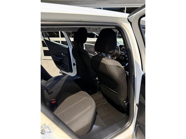 Peugeot 2008 1.2 PureTech Active