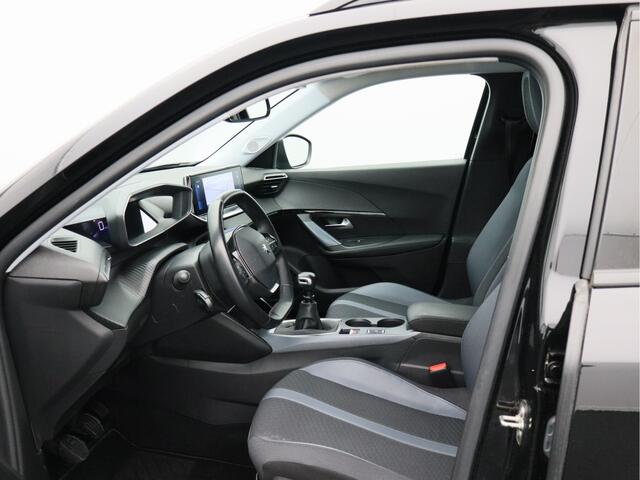Peugeot 2008 1.2 PureTech Blue Lease Allure/ lage km/ trekhaak!
