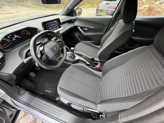 Peugeot 2008 1.2 PureTech Active AppleCarplay | Cruise | LED | 1e eig | NL auto