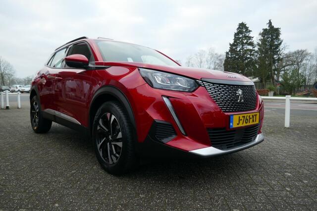 Peugeot 2008 1.2 PURETECH ALLURE CLIMA/APPLE CARPLAY-ANDROID AUTO/ CAMERA