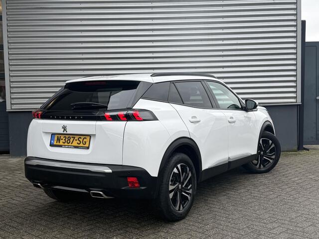 Peugeot 2008 Allure 1.2 Turbo 130pk EAT8 | NAVI | CLIMA | PARKEERHULP | CRUISE CONTROL | KEYLESS START | DAB+ | EXTRA GETINTE RUITEN |