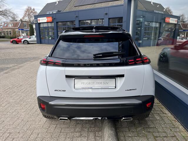 Peugeot 2008 1.2 Hybrid 145 GT Automaat Hybride | Panorama Schuif-/Kanteldak | Alcantara Stoelen met Verwarming en Massage | Navigatie | 360 Graden Camera | 18 Inch Evissa | Keyless Entry | Full LED Verlichting | Zwart Dak | Dode Hoek Detectie | Cruise Control Adapti