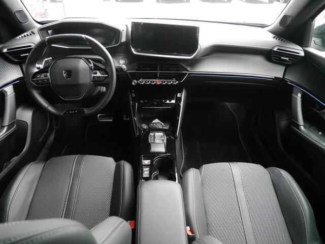 Peugeot 2008 1.2 Hybrid 136 GT | Automaat | LED Koplampen | Camera v+a | 18 inch velgen | Keyless entry & Start | Getint glas | Climate control | Draadloze Carplay / Android auto