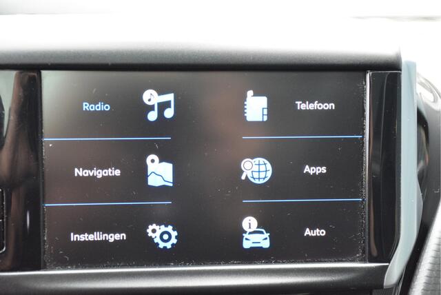 Peugeot 2008 1.2 PureTech Allure Panorama dak Trekhaak Clima Navi Camera