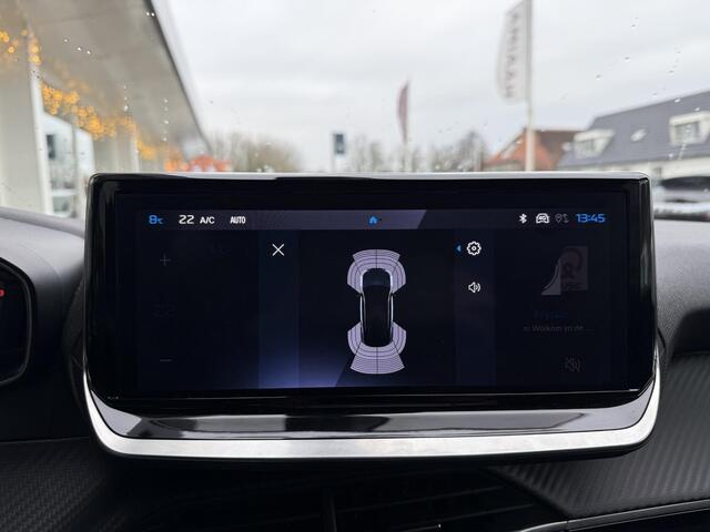 Peugeot 2008 1.2 Hybrid 145 Allure | Climate & Cruise Control | Parkeersensoren voor + achter | AppleCarplay/Android Auto |