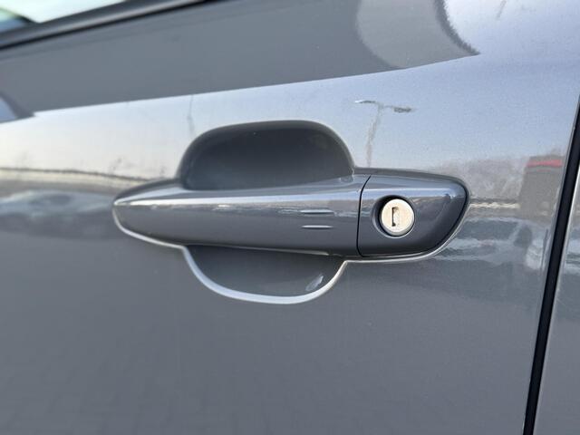 Peugeot 2008 Allure Pack 1.2 Turbo 130pk EAT8 | STOELVERW. | WINTERPACK | 360° CAMERA | KEYLESS ENTRY | 3D NAVI | CLIMA | CRUISE CONTROL |