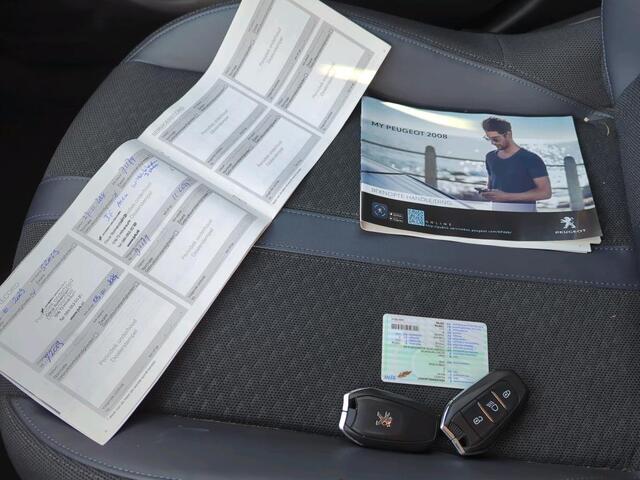 Peugeot 2008 1.2 PureTech Blue Lease Allure NL-AUTO | DEALER ONDERHOUDEN | NAVI
