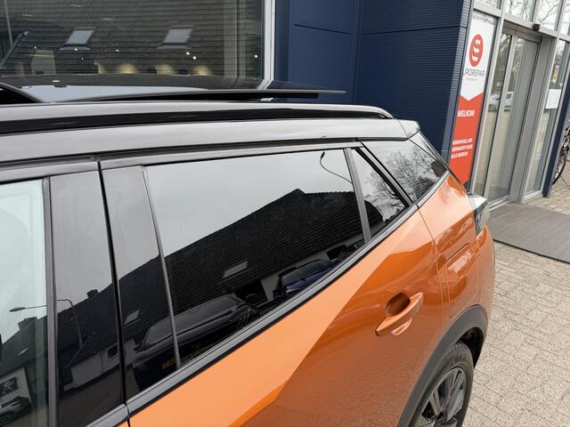 Peugeot 2008 1.2 Turbo 130PK GT-Line | Panorama Schuif-Kanteldak | Navigatie via Telefoon | Trekhaak 1200KG | Cruise Control | Dodehoek detectie | Full LED Verlichting | Keyless Start | 18" Lichtmetalen Velgen EVISSA | Climate Control | Camera | Parkeersensoren |