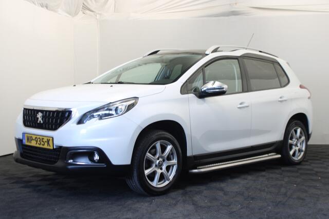 Peugeot 2008 1.2 PureTech Blue Lion |Pano|Navi|Trekhaak|