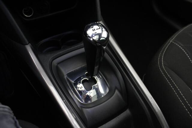 Peugeot 2008 1.2 PureTech Blue Lion |Pano|Navi|Trekhaak|