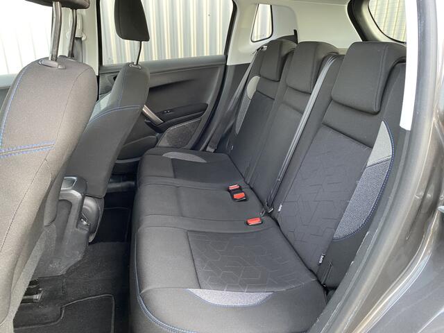 Peugeot 2008 1.2 PureTech Blue Lion Clima, CC, Carplay, Navi, PDC & Cam. LM, - Inruil Mogelijk -