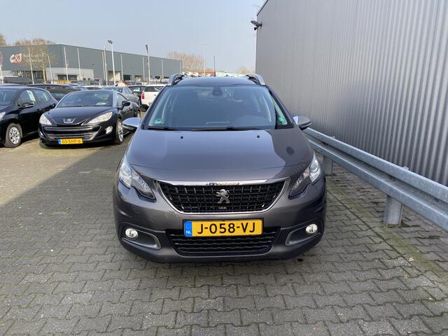 Peugeot 2008 1.2 PureTech Blue Lion Clima, CC, Carplay, Navi, PDC & Cam. LM, - Inruil Mogelijk -